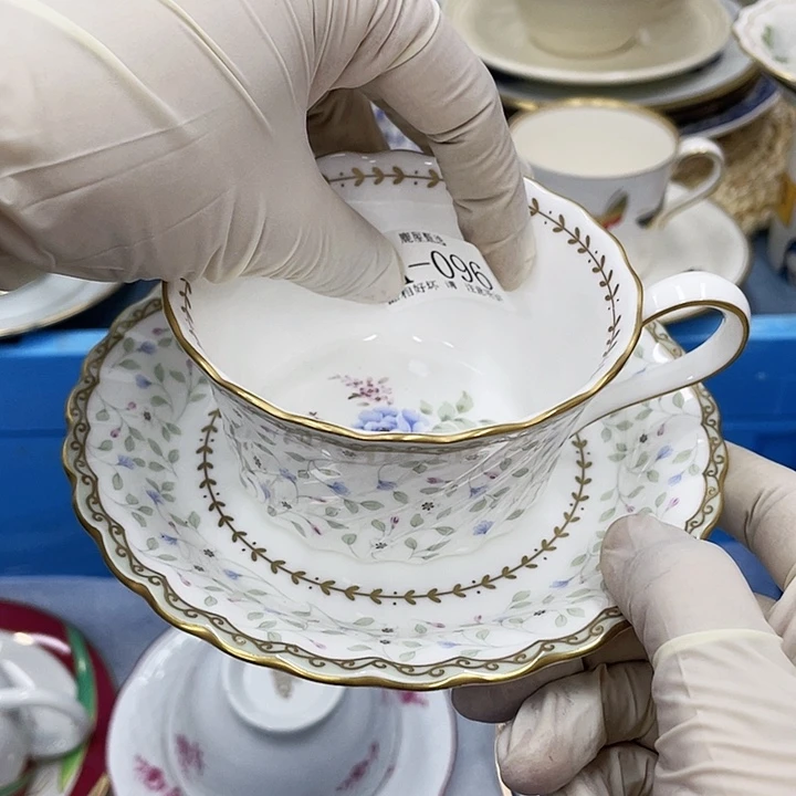 ?**子96 满28包邮，默认微瑕完美慎入