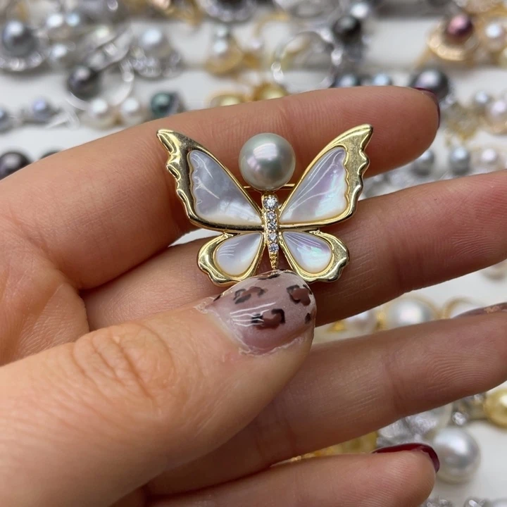 海水珍珠胸饰合金