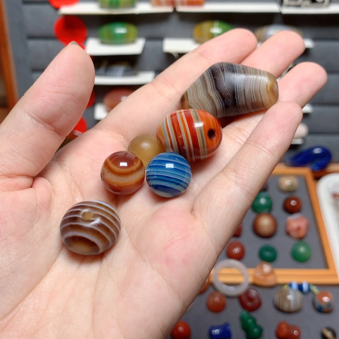 爱***子玛瑙/玉髓颈饰未镶嵌