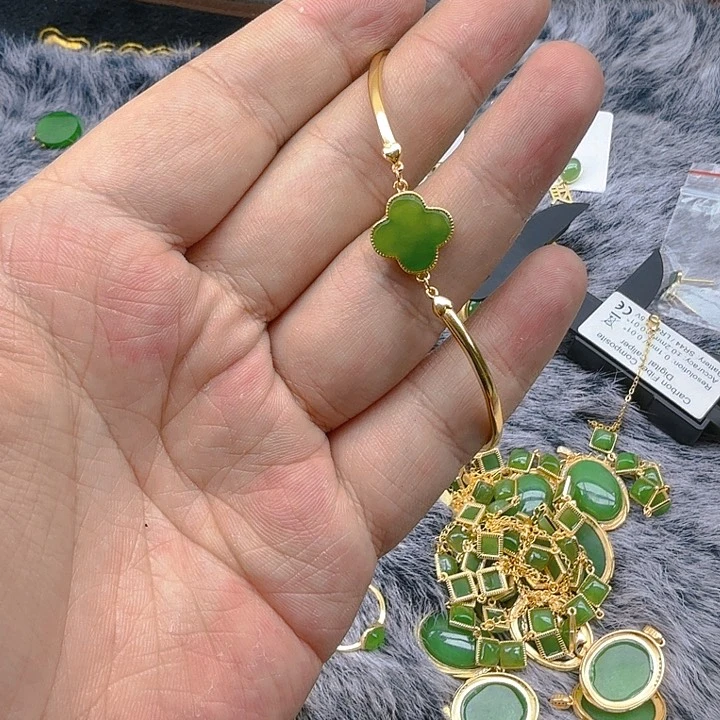 和田玉（碧玉）手链银S925镀金镶嵌