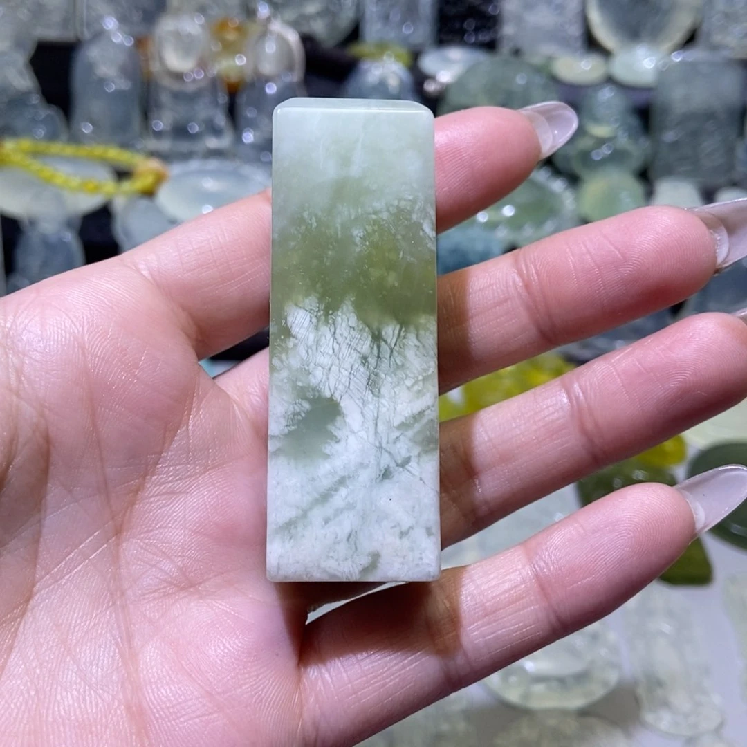 岫玉无雕刻印章未镶嵌