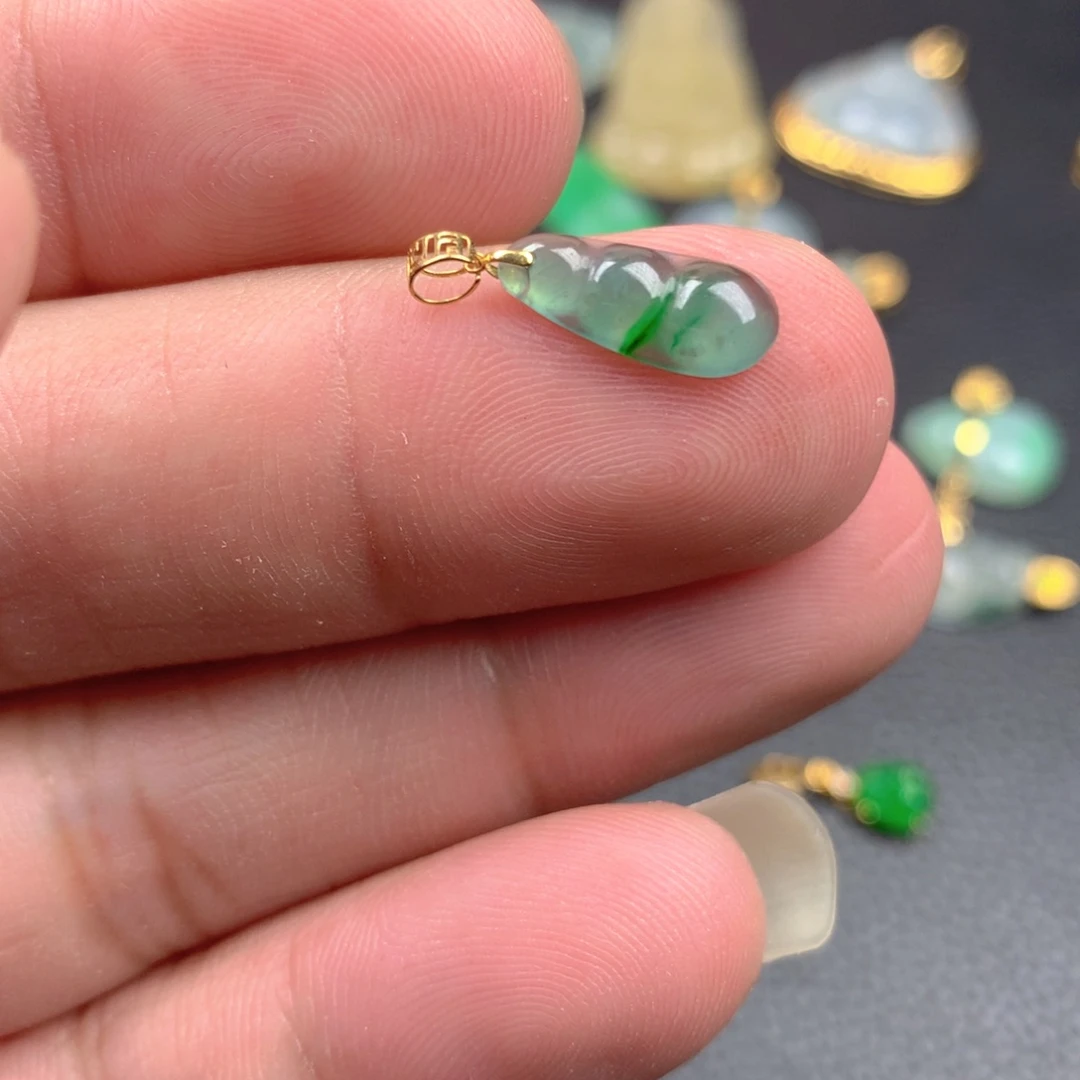 【闪购商品】翡翠18K金镶嵌颈饰翡翠