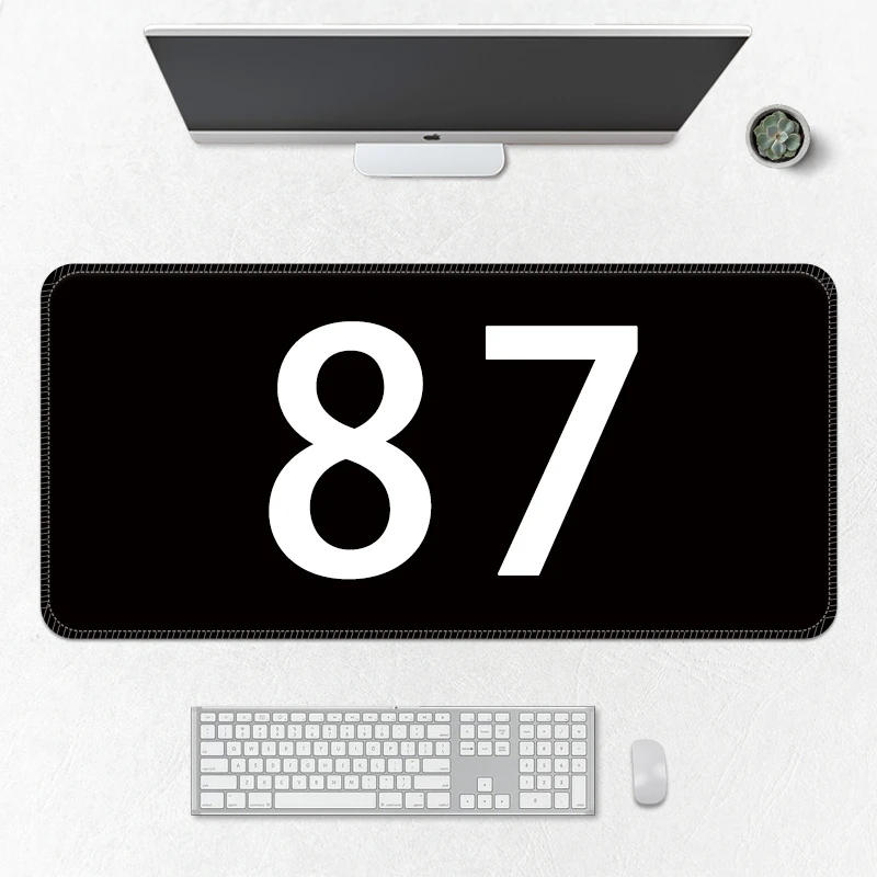 【87号】动漫游戏鼠标垫超大号办公电脑桌垫锁边加厚防滑亚布专属