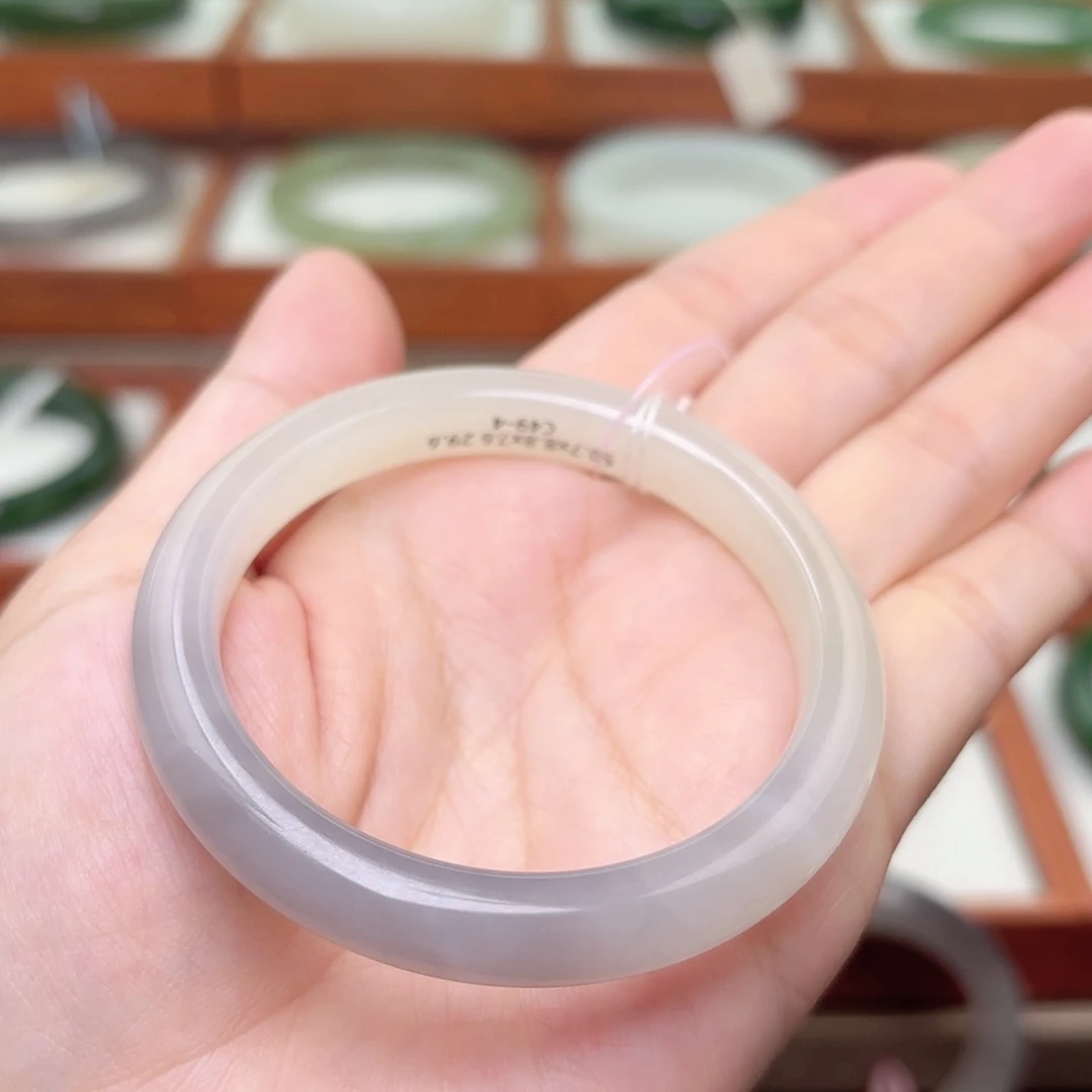 【闪购商品】和田玉手镯未镶嵌