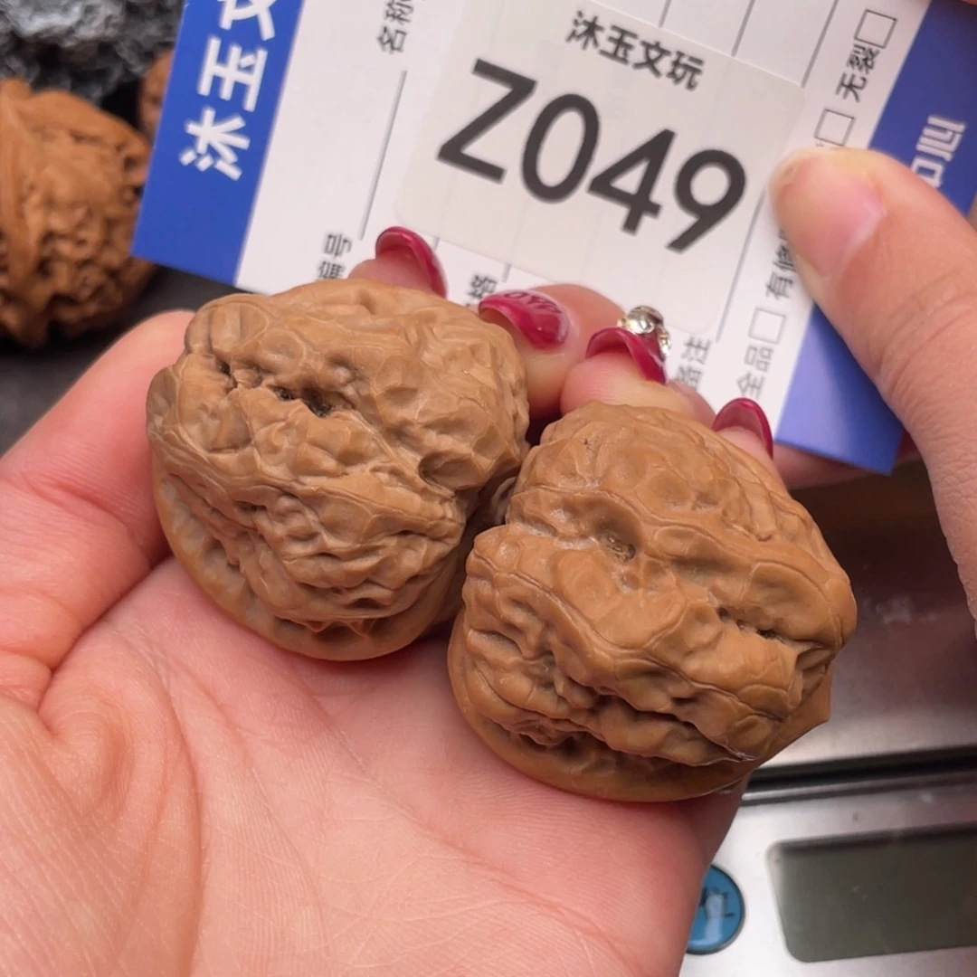 文玩核桃吊坠374236三角开背