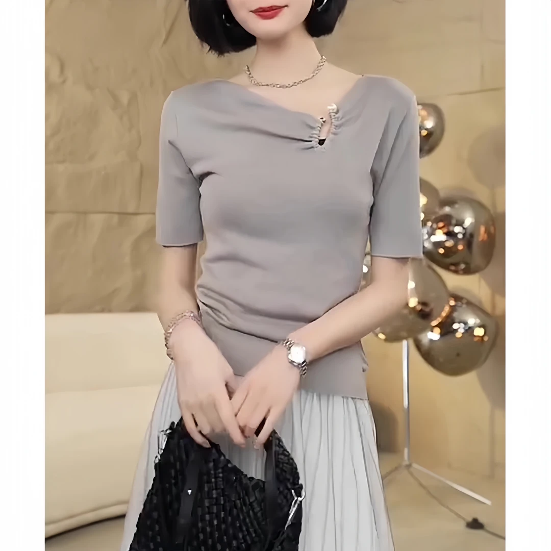 珍珠拉扣收皱领口短袖针织衫女夏季新款修身显瘦纯色T恤套头上衣