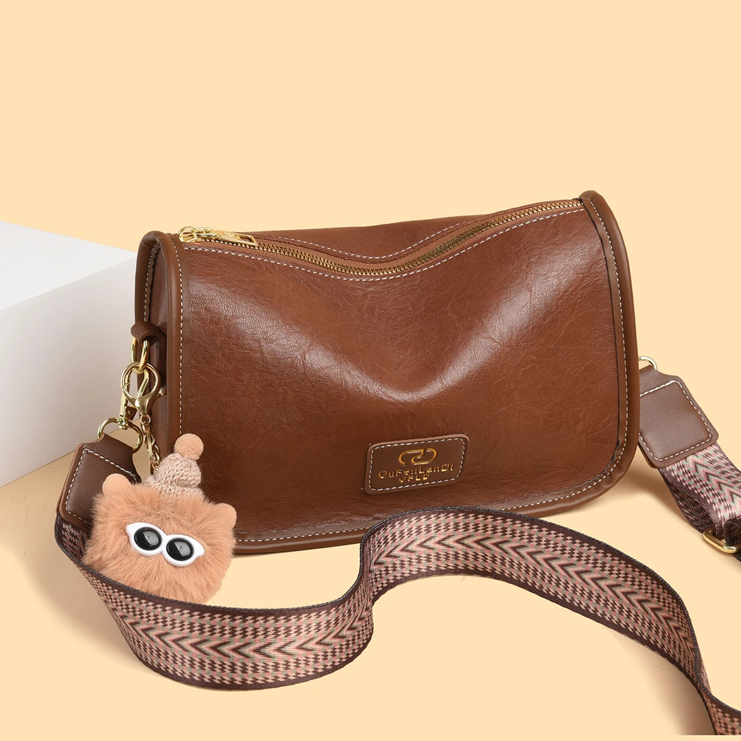 【 长25宽10高15】粉丝专享新款时尚休闲百搭简约潮流斜挎包A6801