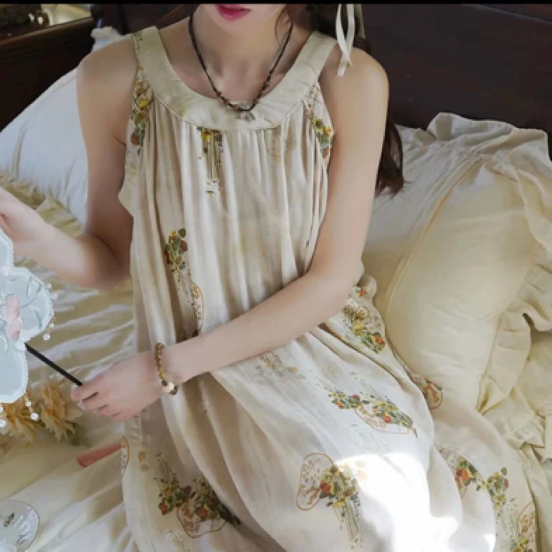 二小姐/肚兜式抹胸吊带背心女夏设计感小众外穿内搭美背上衣