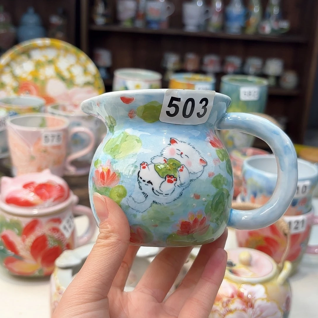 瓷片?****阳兔兔的小可爱太好看