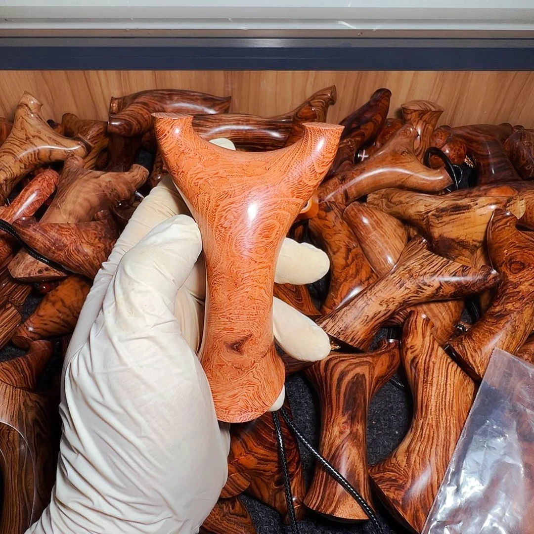 黄花梨/降香黄檀小**人羊蹄甲