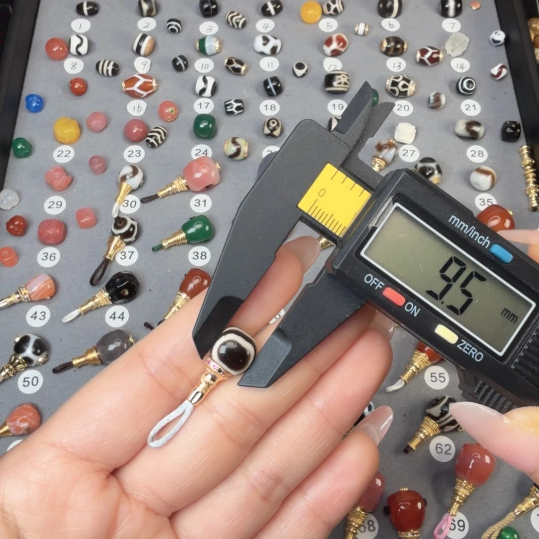 玛瑙/玉髓未镶嵌饰品