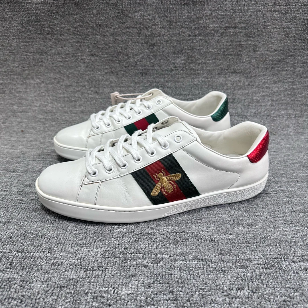 95新 GUCCI/古驰 42码 Gucci古驰 小蜜蜂板鞋 休闲鞋 很新