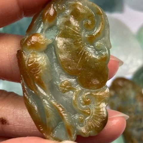 定制翡翠未镶嵌翡翠