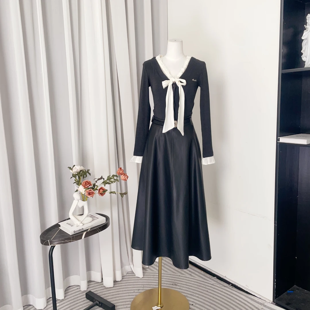 拉夏贝尔2025秋季新款法式轻熟气质上衣+半身裙 26281 KCK