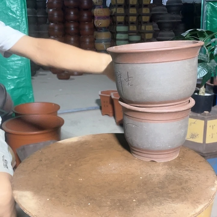 21-18灰色发财花盆花盆