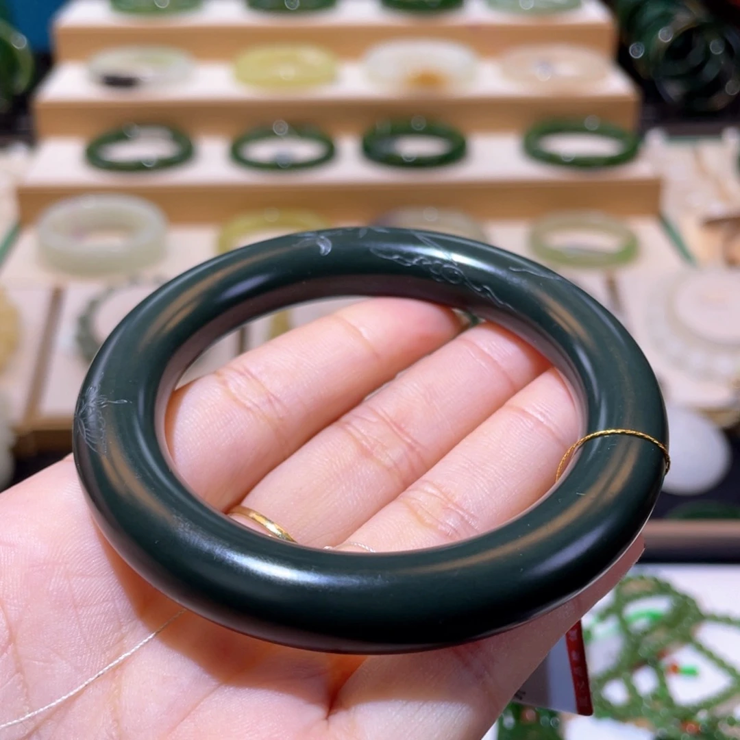 和田玉高品塔青手镯56、57未镶嵌