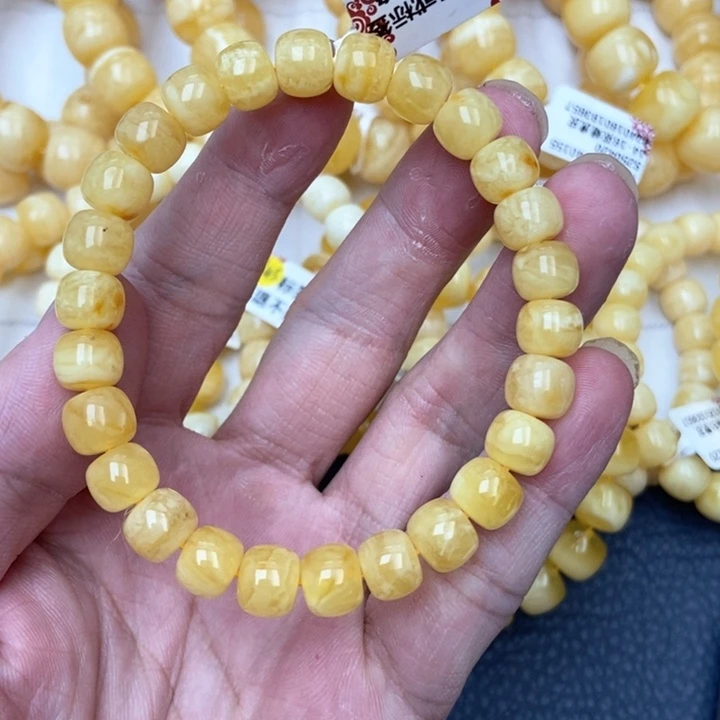 琥珀未镶嵌珠宝奇石9