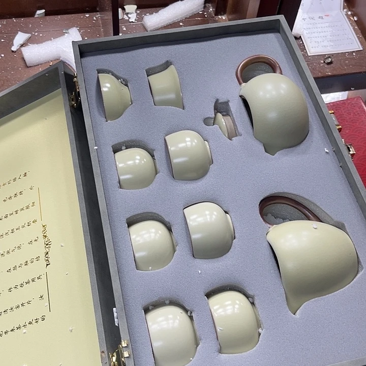孤品茶具套装等。