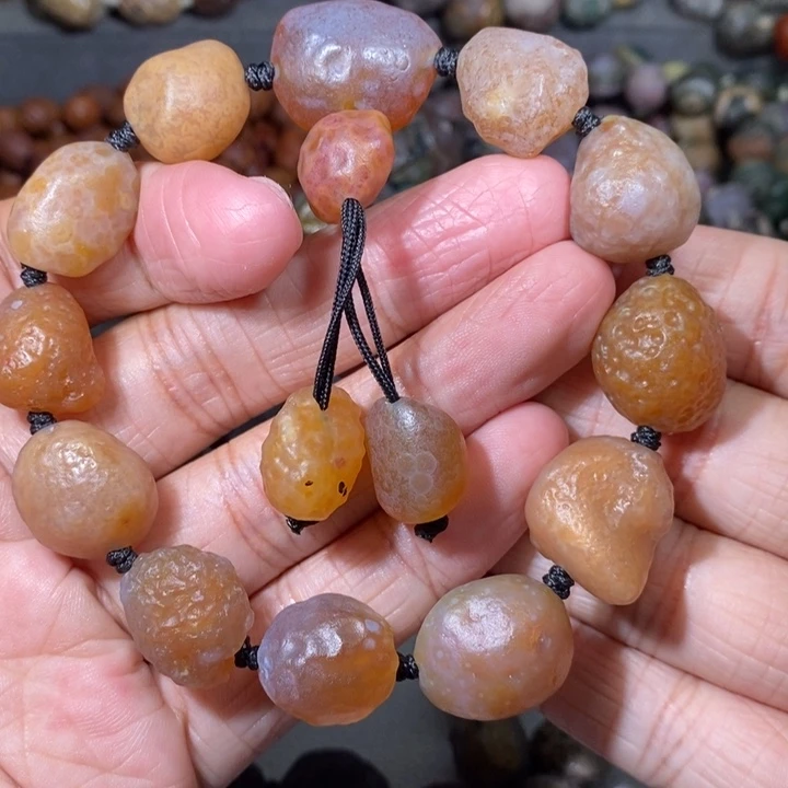 未镶嵌玛瑙/玉髓珠宝奇石