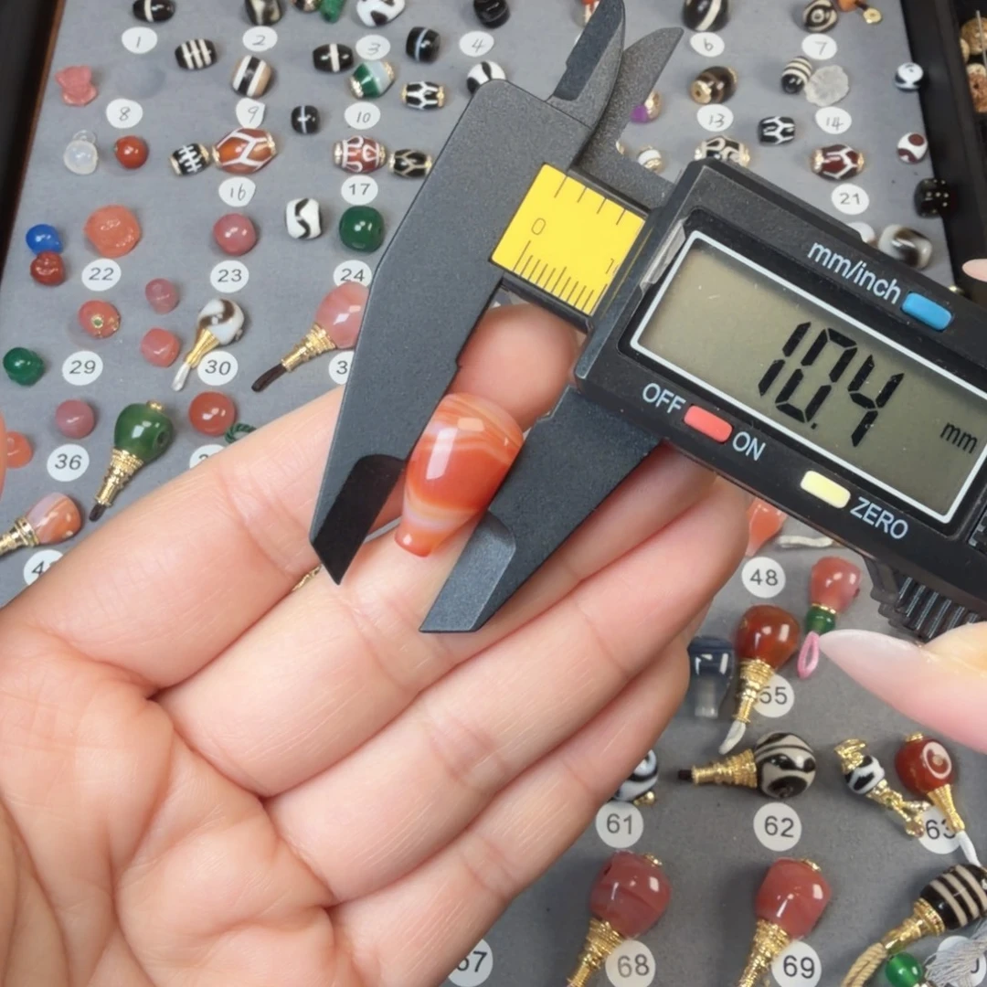 玛瑙/玉髓未镶嵌饰品