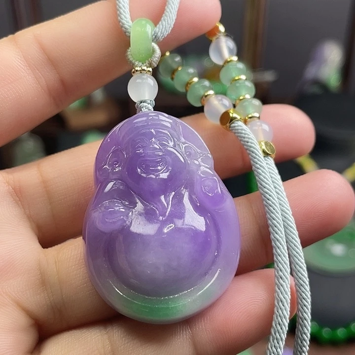 翡翠未镶嵌吊坠(赠链)