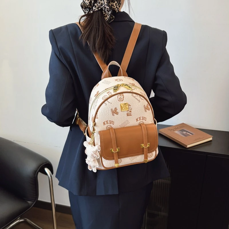 2025新款背包高颜值设计感卡通小熊双肩包女日系学院风旅游小背包