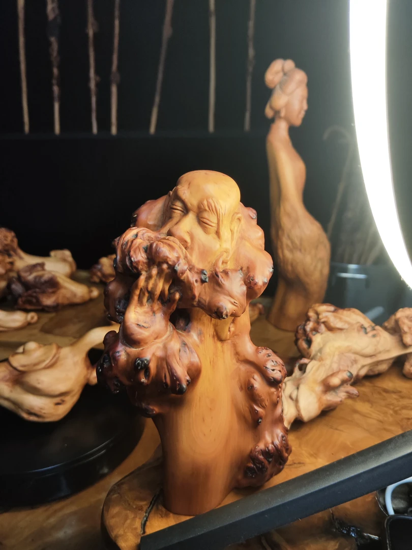 黑果木-摆件罗汉