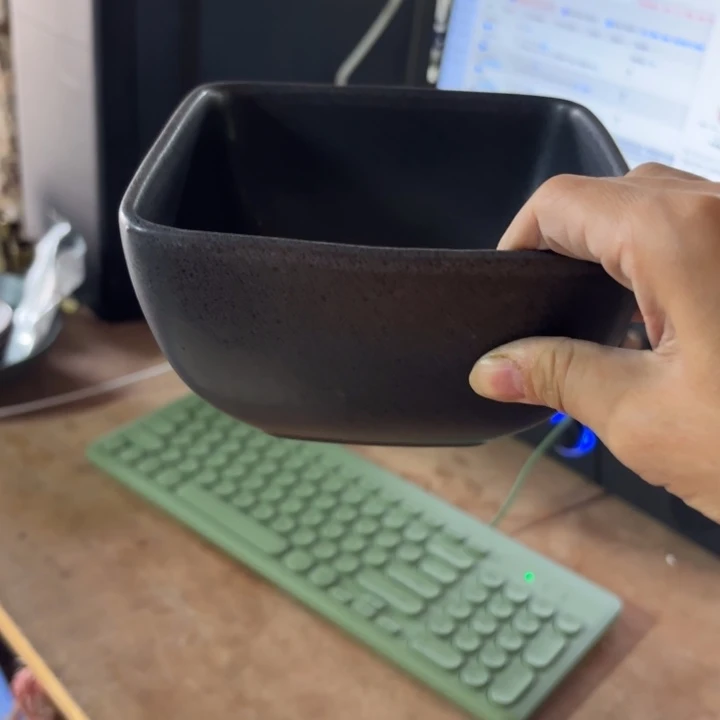 瓷外贸尾货微瑕疵5.5寸2个