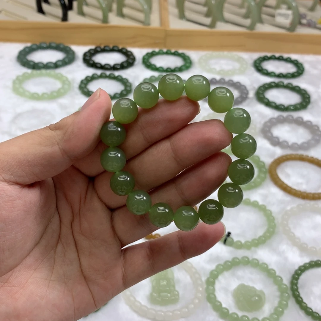 未镶嵌手串和田玉（冰湖水绿12）