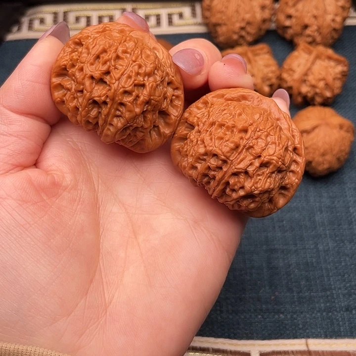 把件文玩核桃全品血麒麟42.5