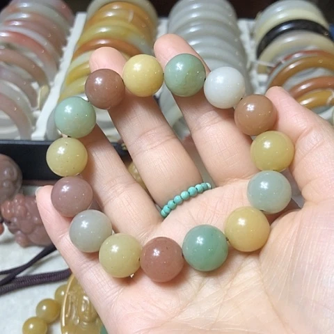 石英质玉未镶嵌手链