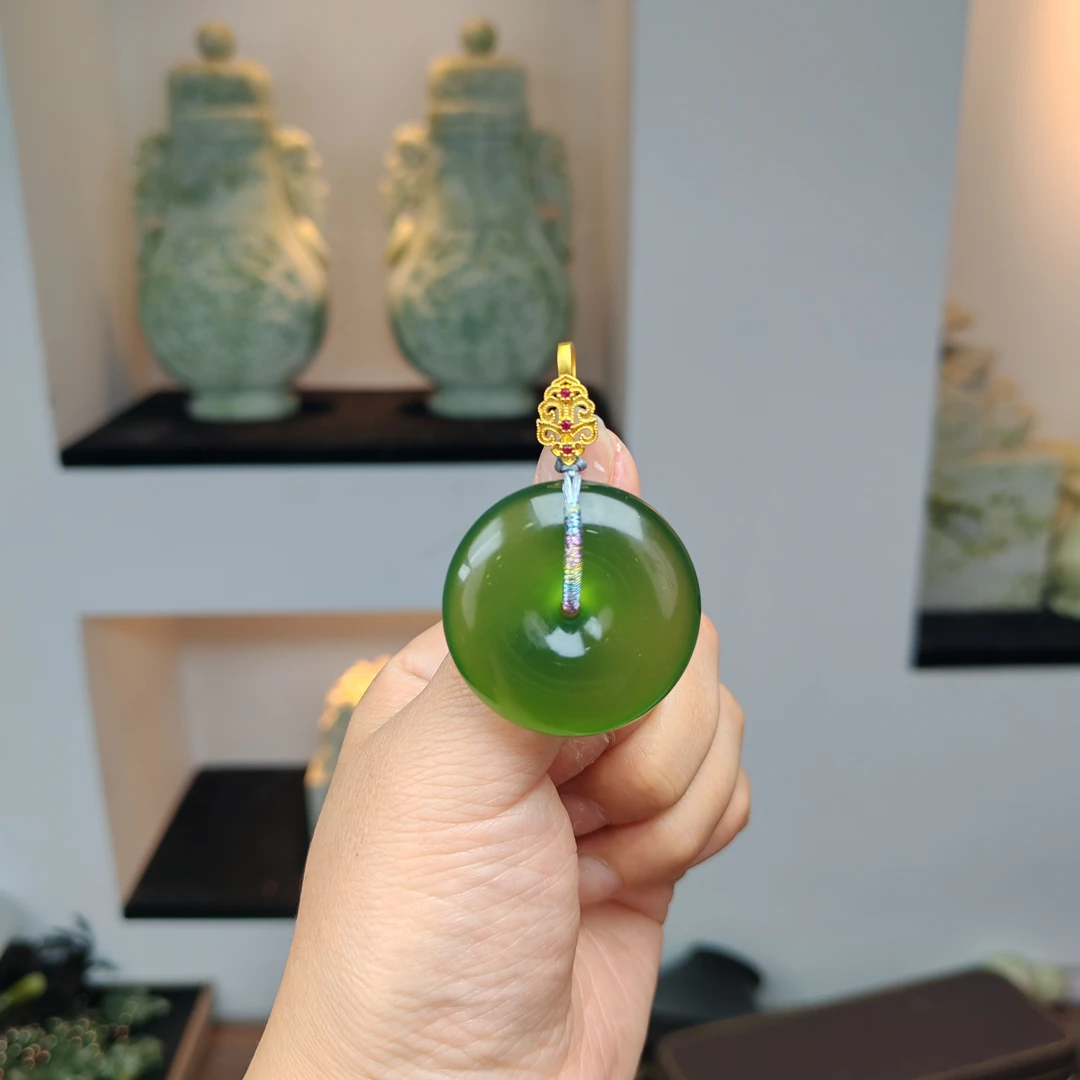 岫玉上品精美啤酒瓶底平安扣挂件（万能扣）