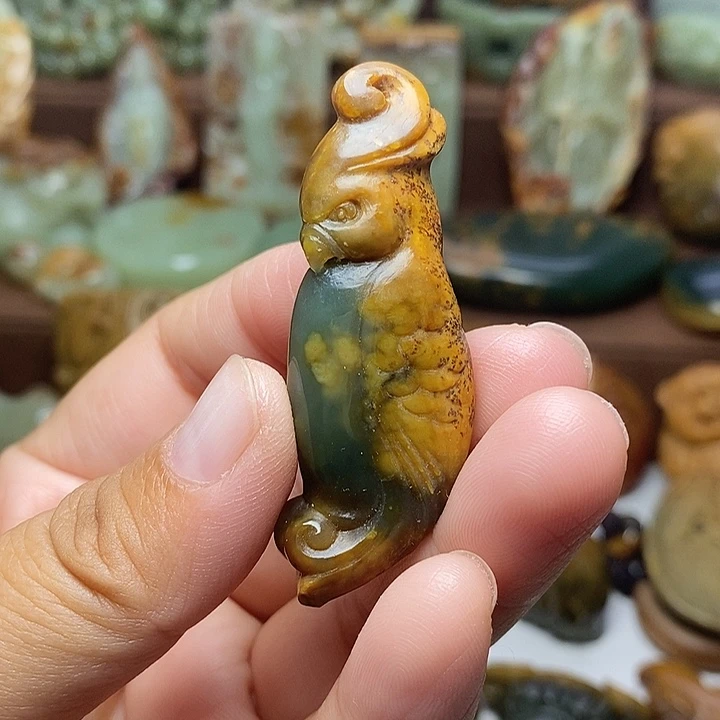 岫岩河磨玉（透闪石质玉）未镶嵌颈饰