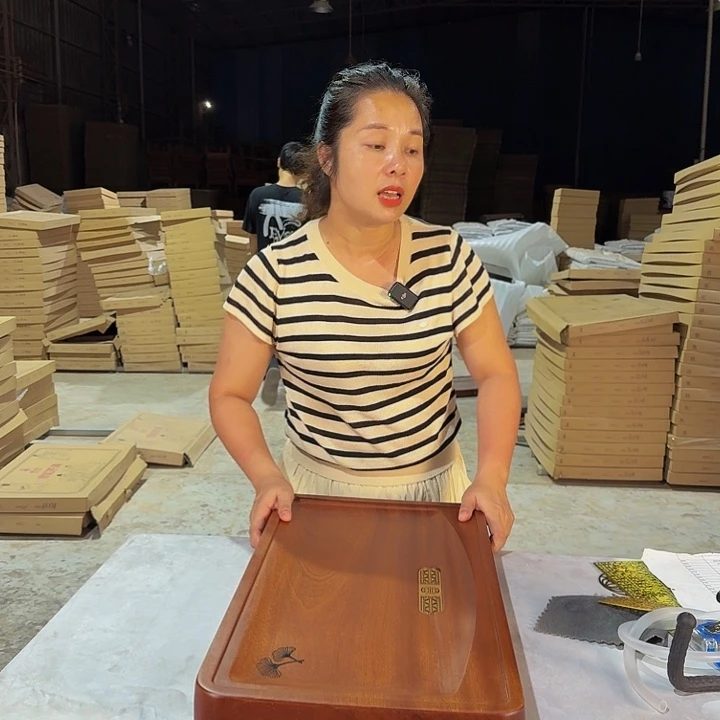 花梨木茶盘63*33尺寸