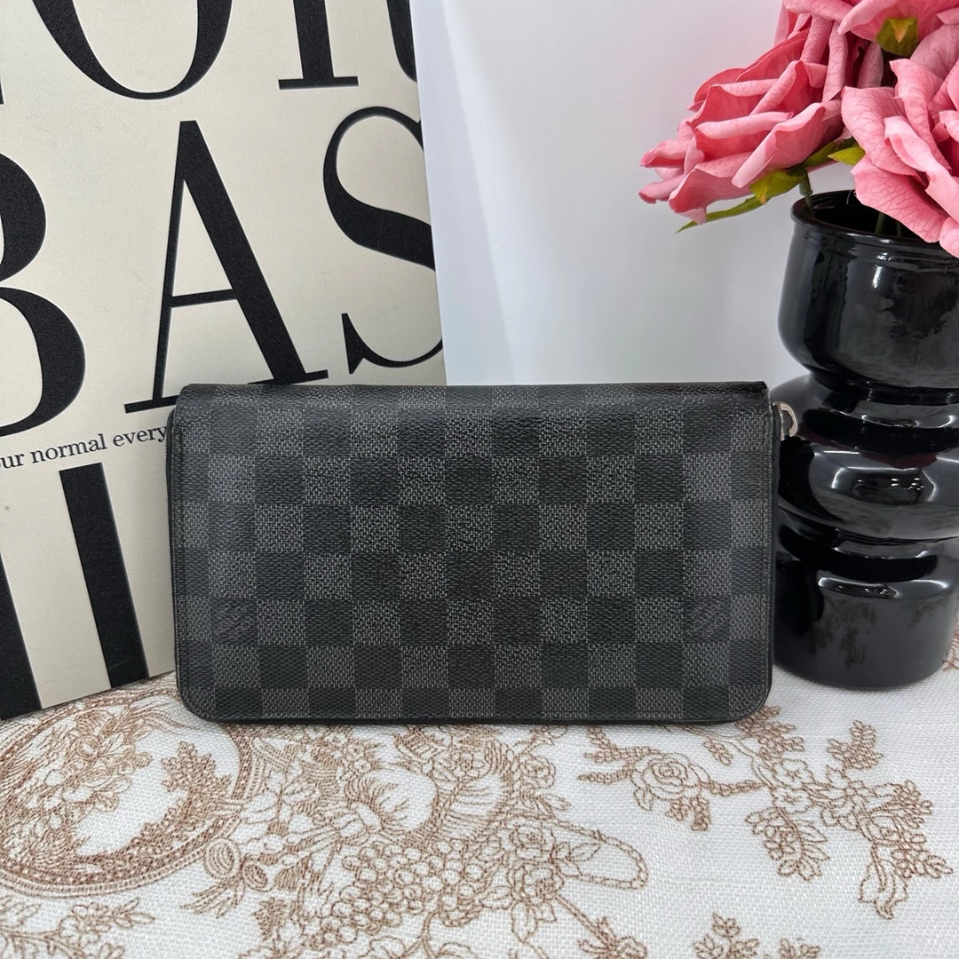 95新 LouisVuitton/路易威登 8413/LV黑武士棋盘格长款拉链钱包