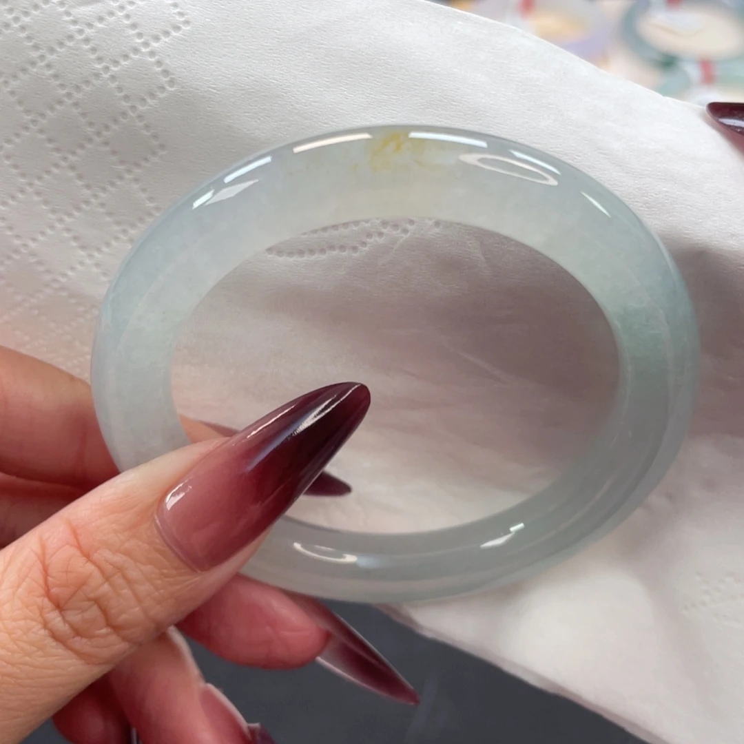 翡翠未镶嵌手镯31号52.8莫西沙冰晴飘黄美人条