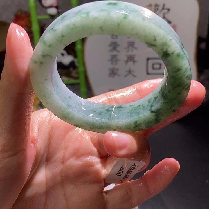 定制翡翠未镶嵌手镯定制