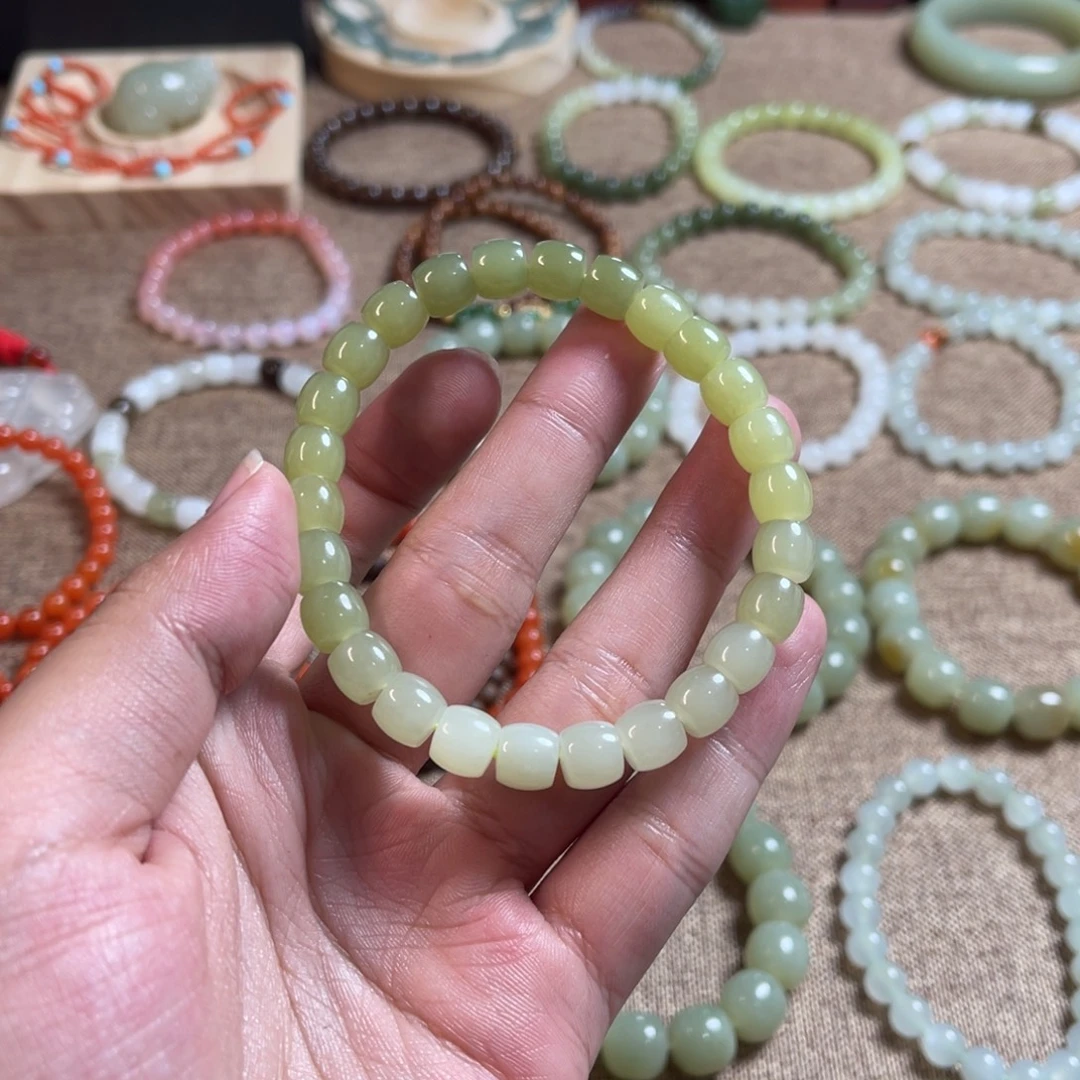 未镶嵌手链和田玉