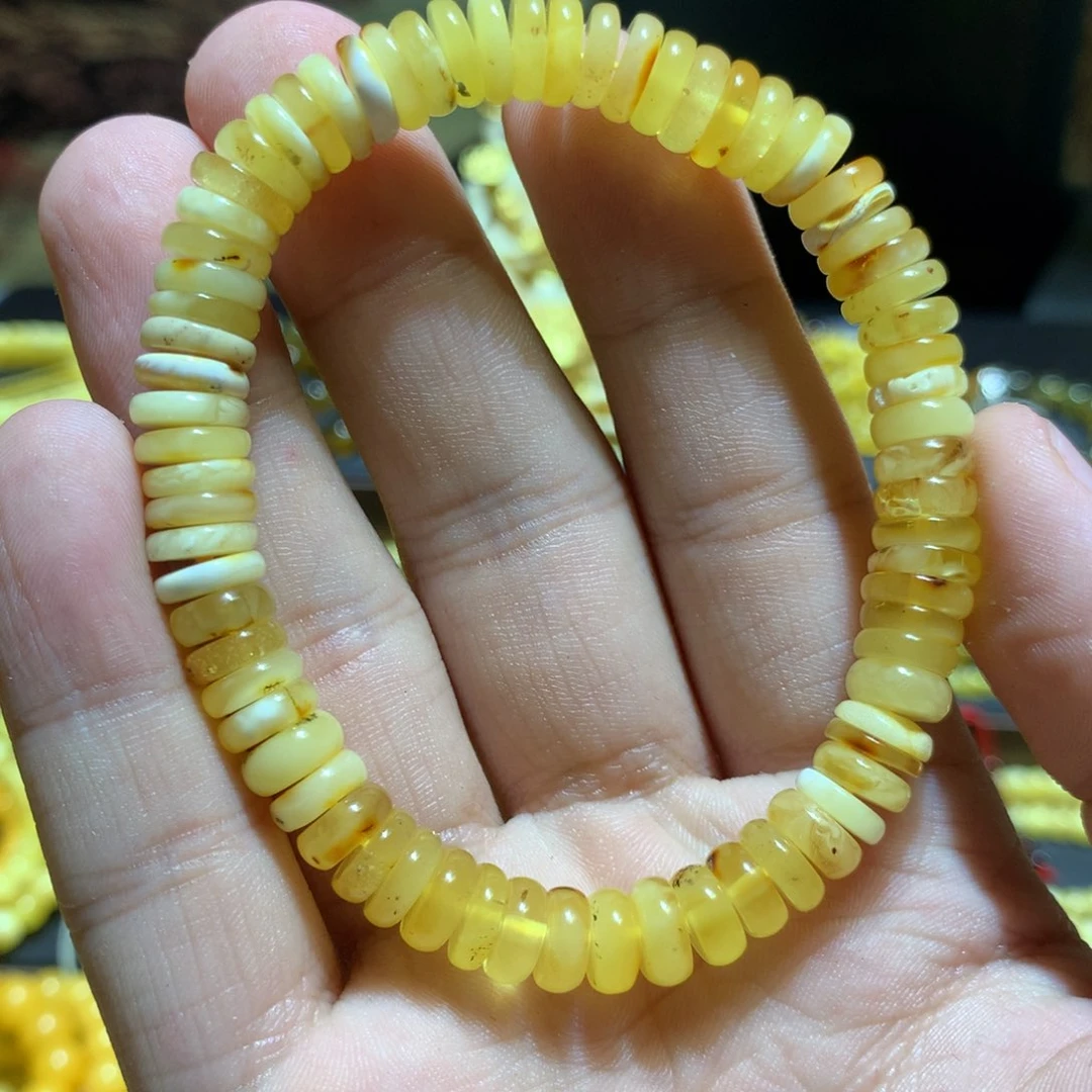 未镶嵌琥珀珠宝奇石