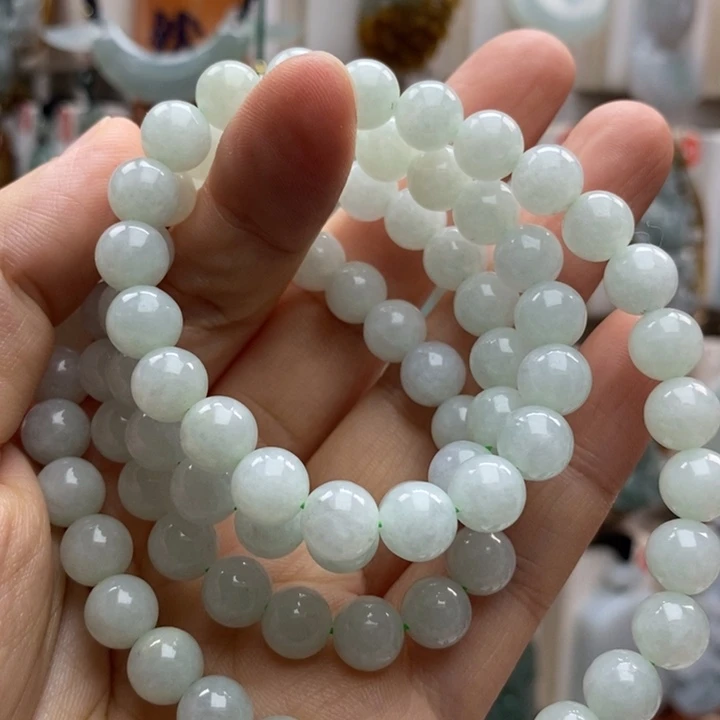 翡翠未镶嵌颈饰卡8