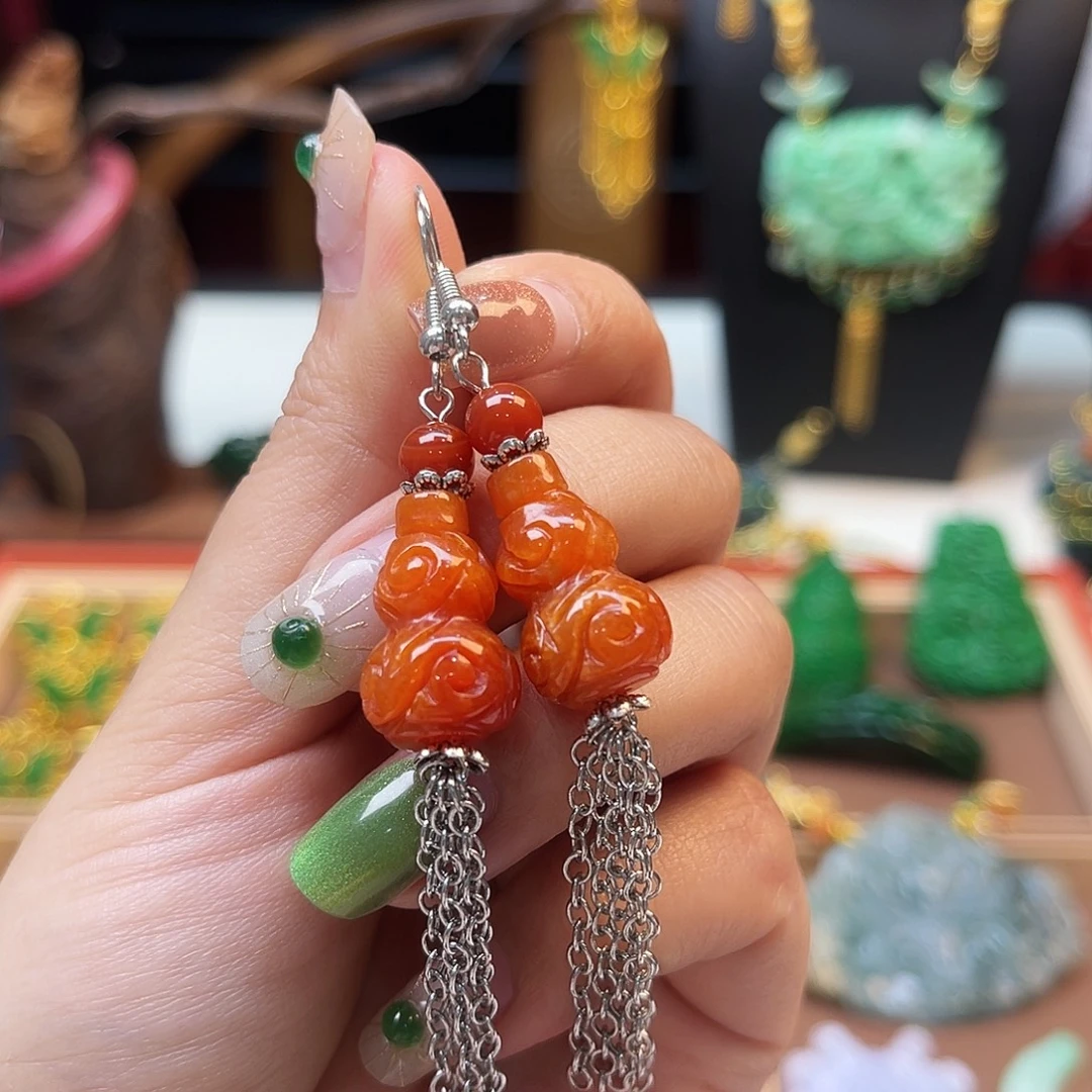 翡翠未镶嵌耳饰炸