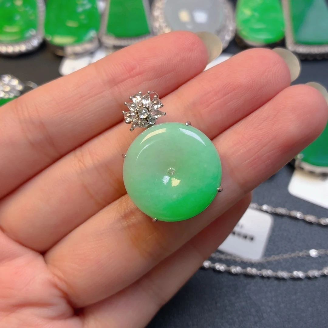 翡翠银S925镶嵌颈饰