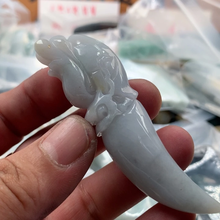 翡翠未镶嵌颈饰保真天然A货翡翠