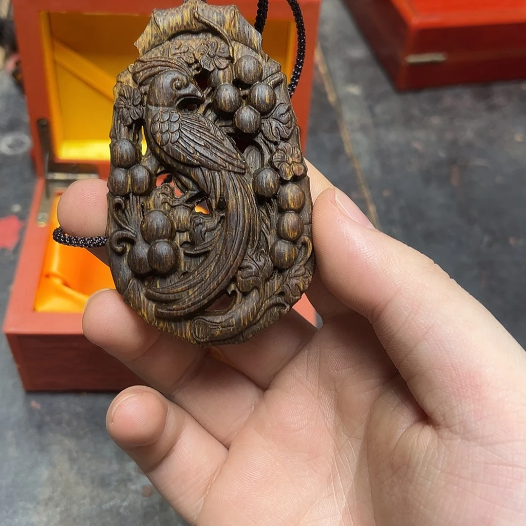 大叶紫檀（黑酸枝木类）