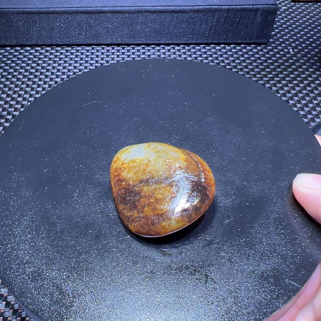 吊坠(不含链)未镶嵌和田玉（子料）27-105