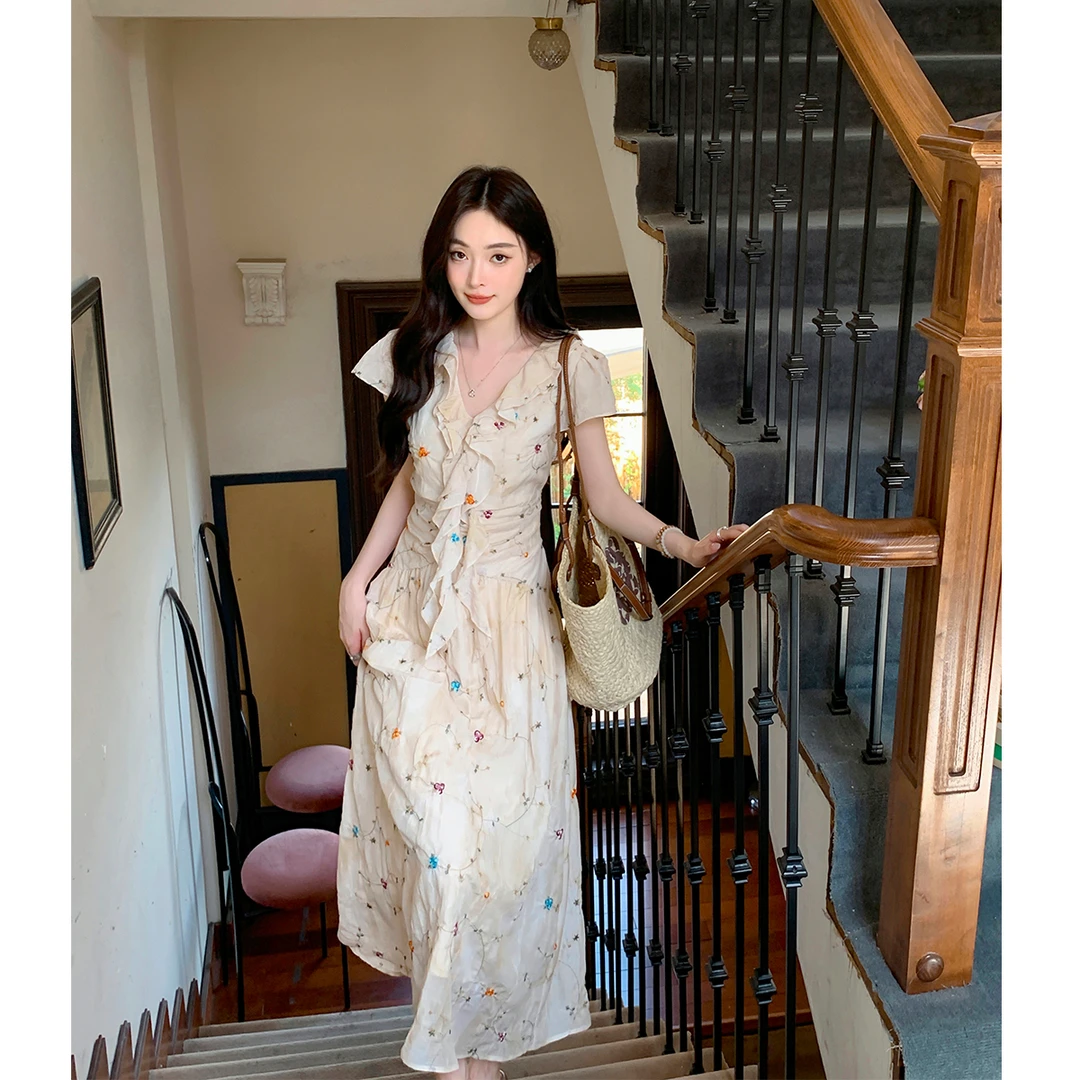 GERTCOREL2025新款夏季修身显瘦高个子穿搭短袖V领巨好看连衣裙女