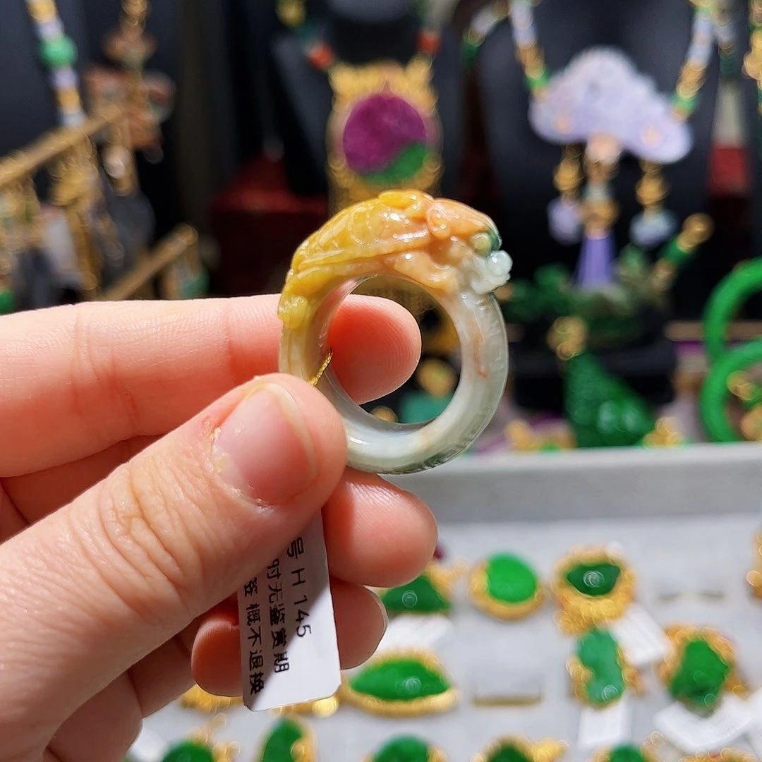 【闪购商品】翡翠戒指未镶嵌?*忆 福利