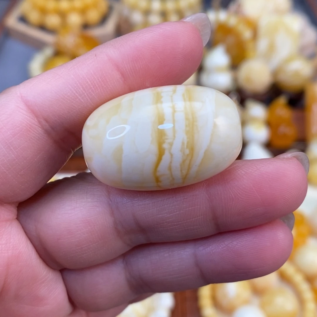 【闪购商品】蜜蜡裸石未镶嵌桶珠