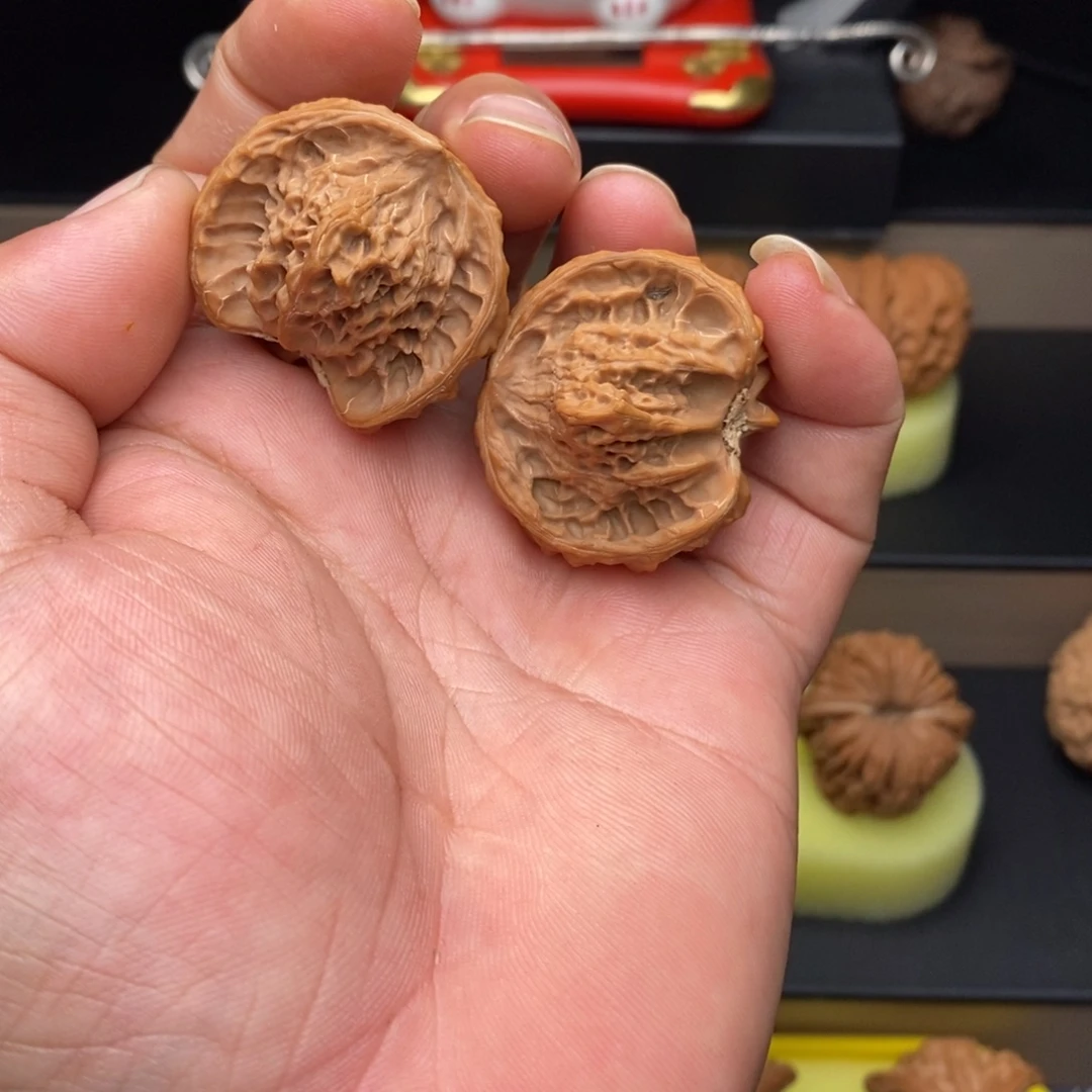 好***把件文玩核桃蛇头