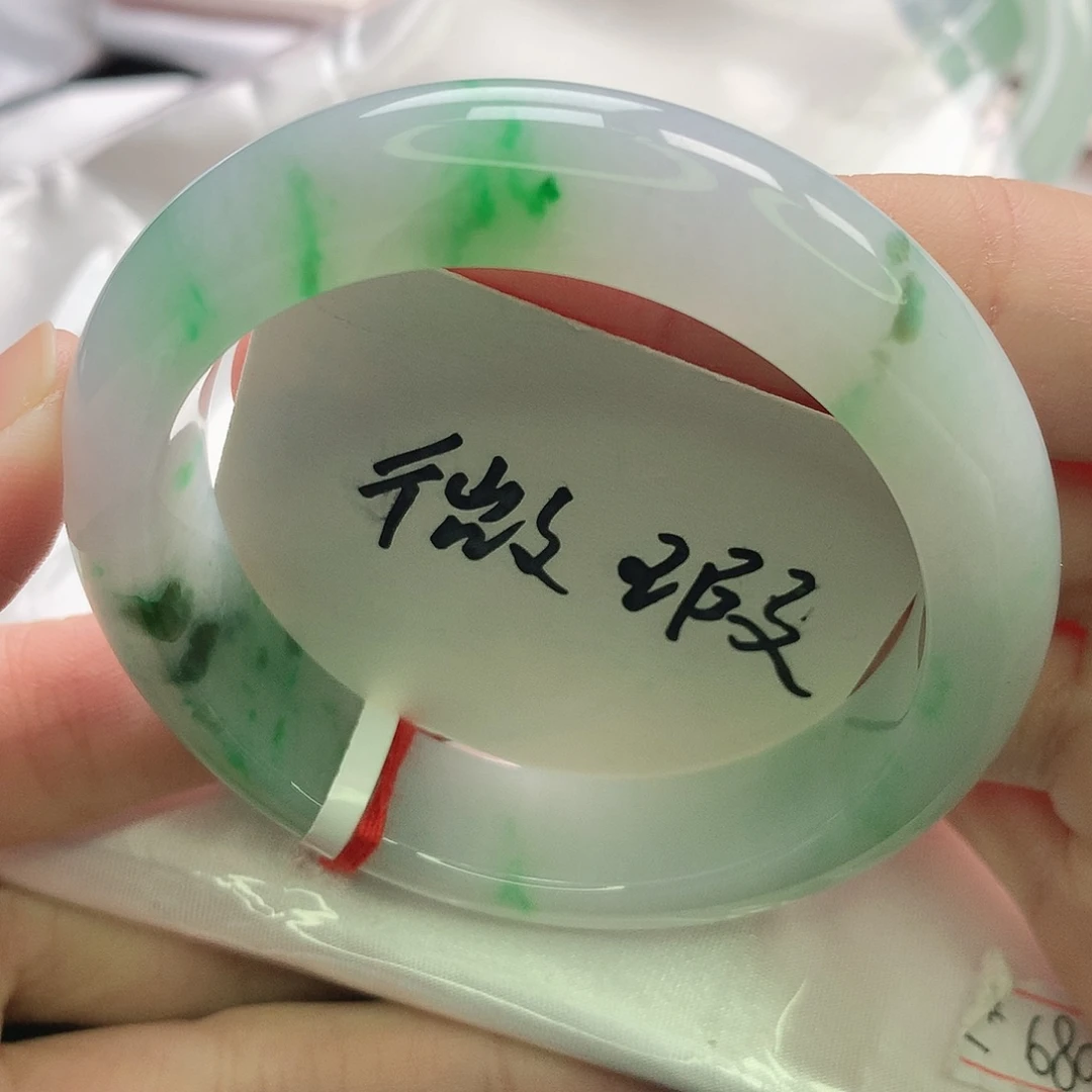 翡翠未镶嵌手镯缅甸5253